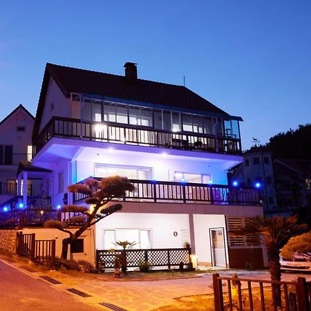 Herkules Namhae German Village Exteriör bild