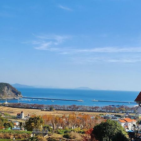 Herkules Namhae German Village Exteriör bild