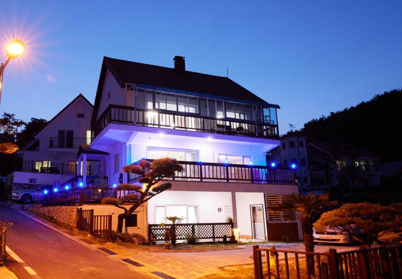 Herkules Namhae German Village Exteriör bild