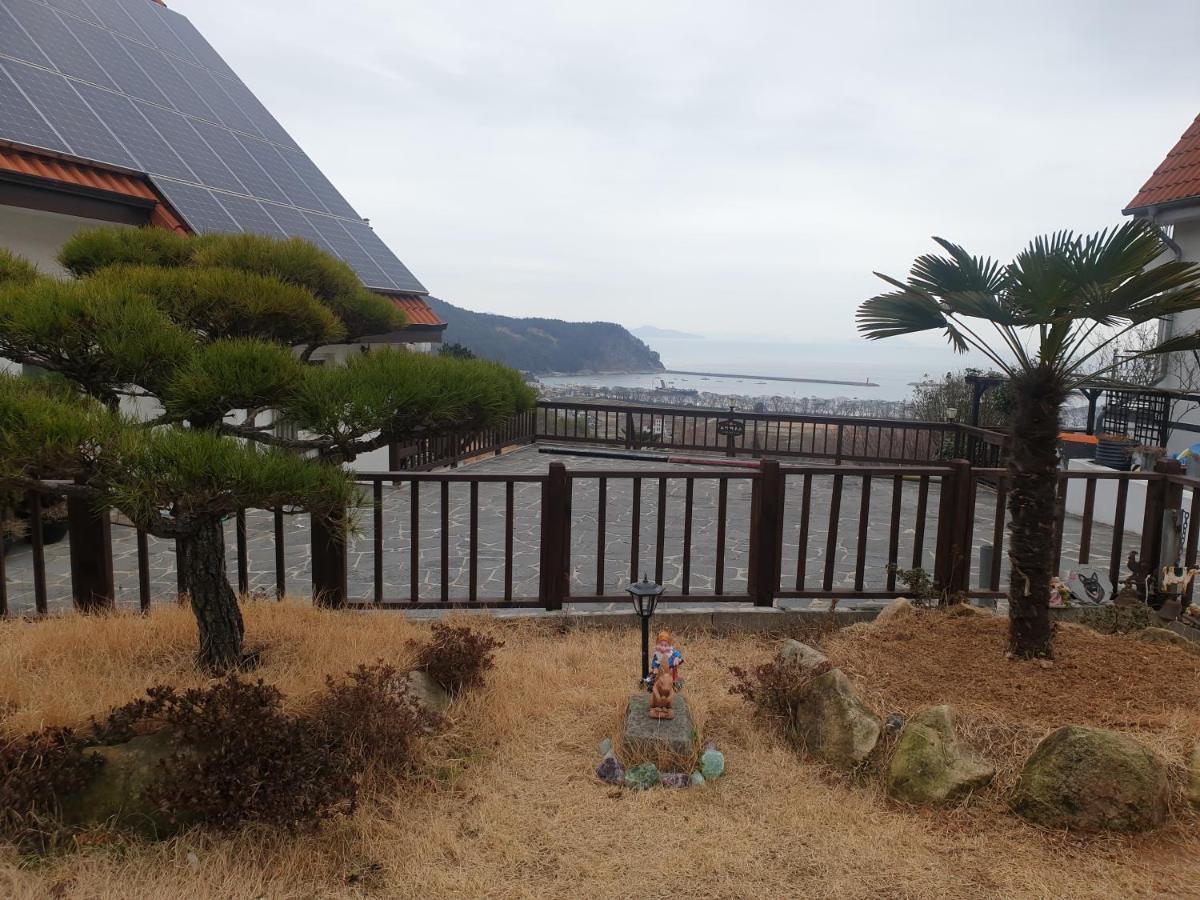 Herkules Namhae German Village Exteriör bild