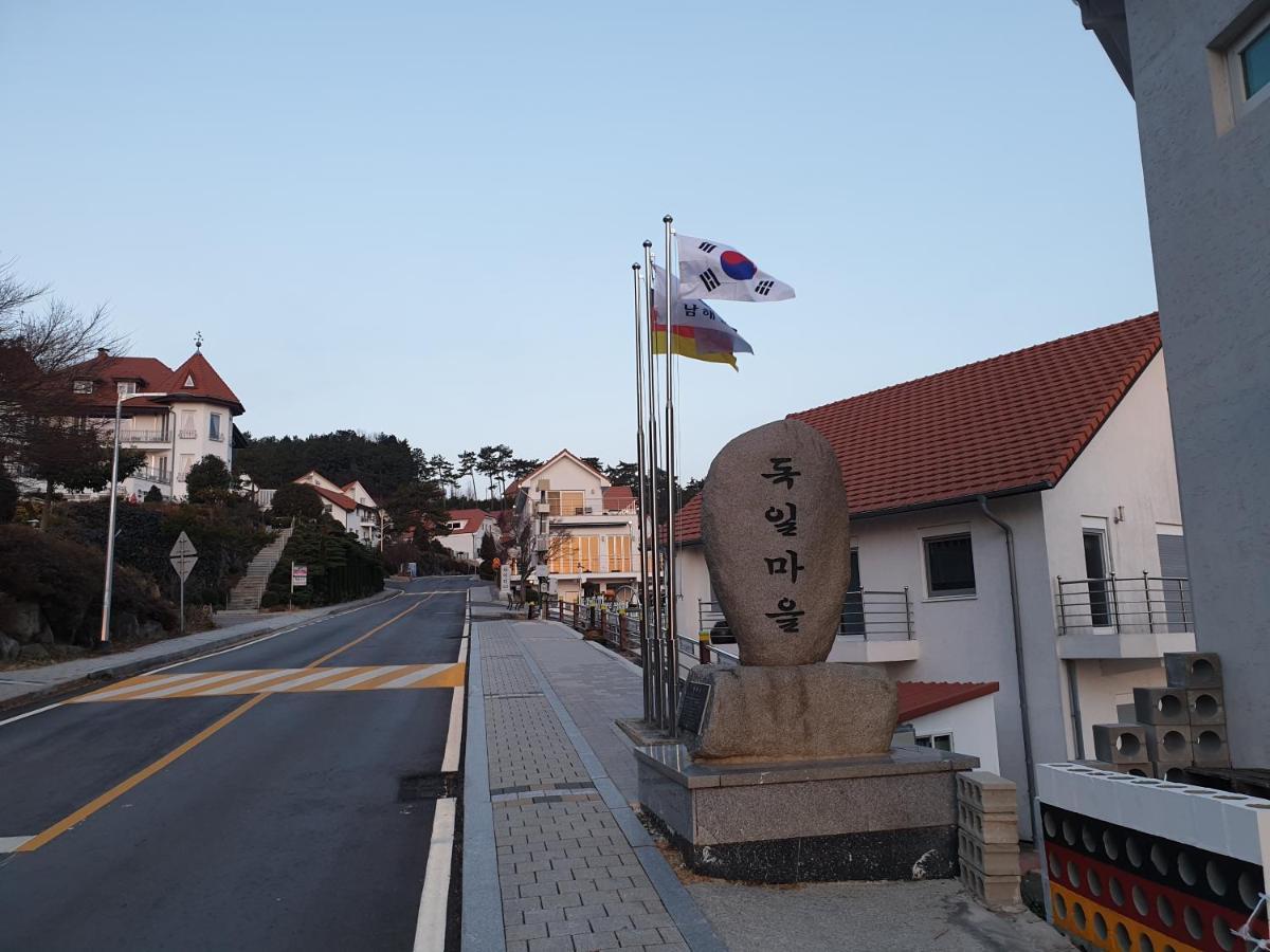 Herkules Namhae German Village Exteriör bild