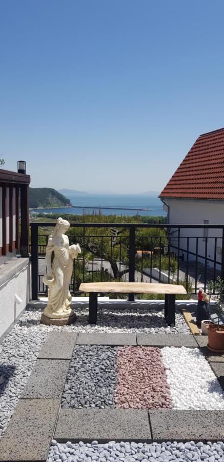 Herkules Namhae German Village Exteriör bild